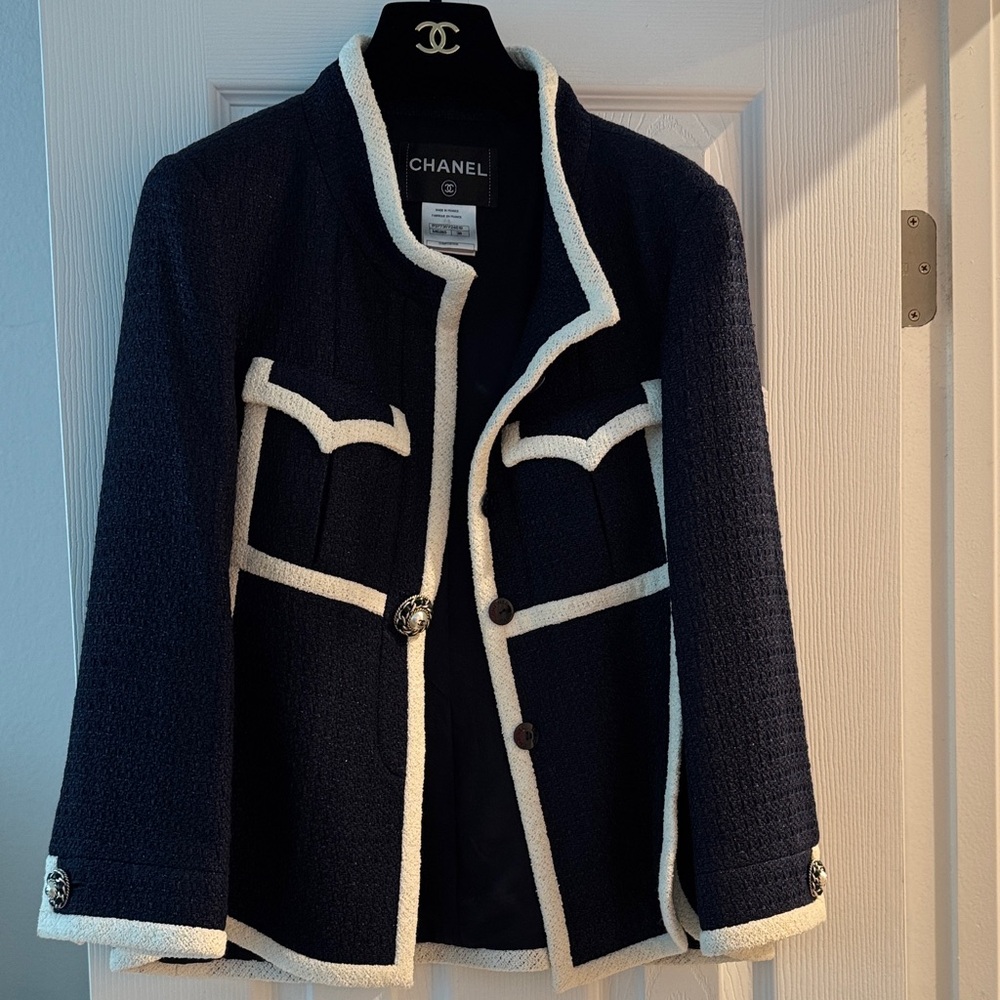 Chanel Women's Navy Tweed Blazer with Cream Trim